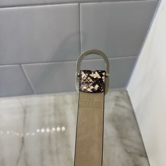 Reptile Patterned Tan Belt - Picture 4 of 7